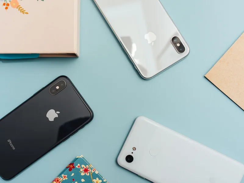 How Mobile Networks Route Traffic: PGW, SGW, and Why Your IP Changes
